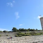 Cozy Apartment In Royan With Wifi